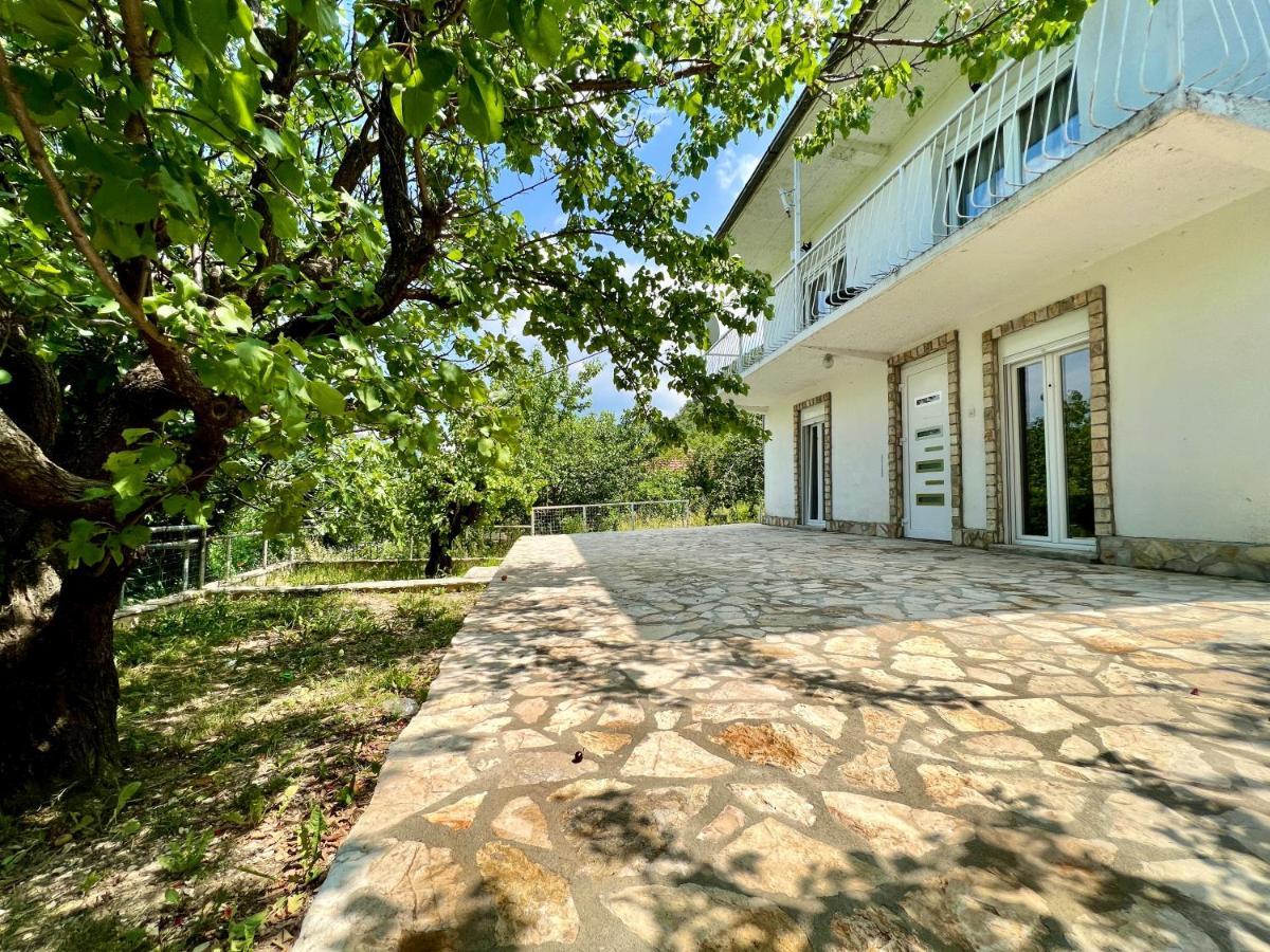 Guest House Ivano Mostar Exteriér fotografie